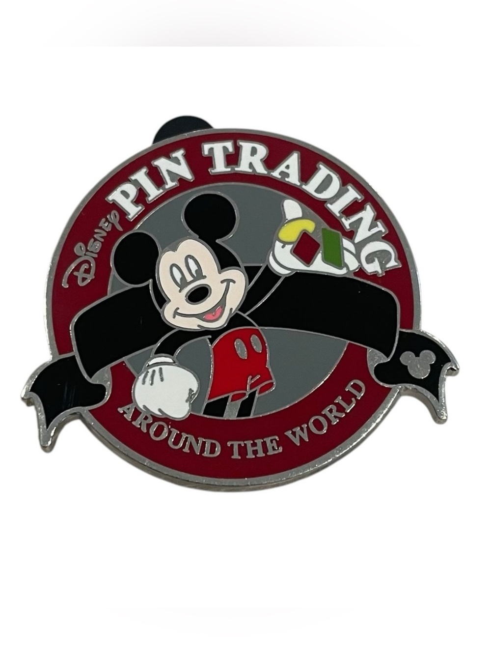Disney Pin Trading Around the World Hidden Mickey 2008 EUC